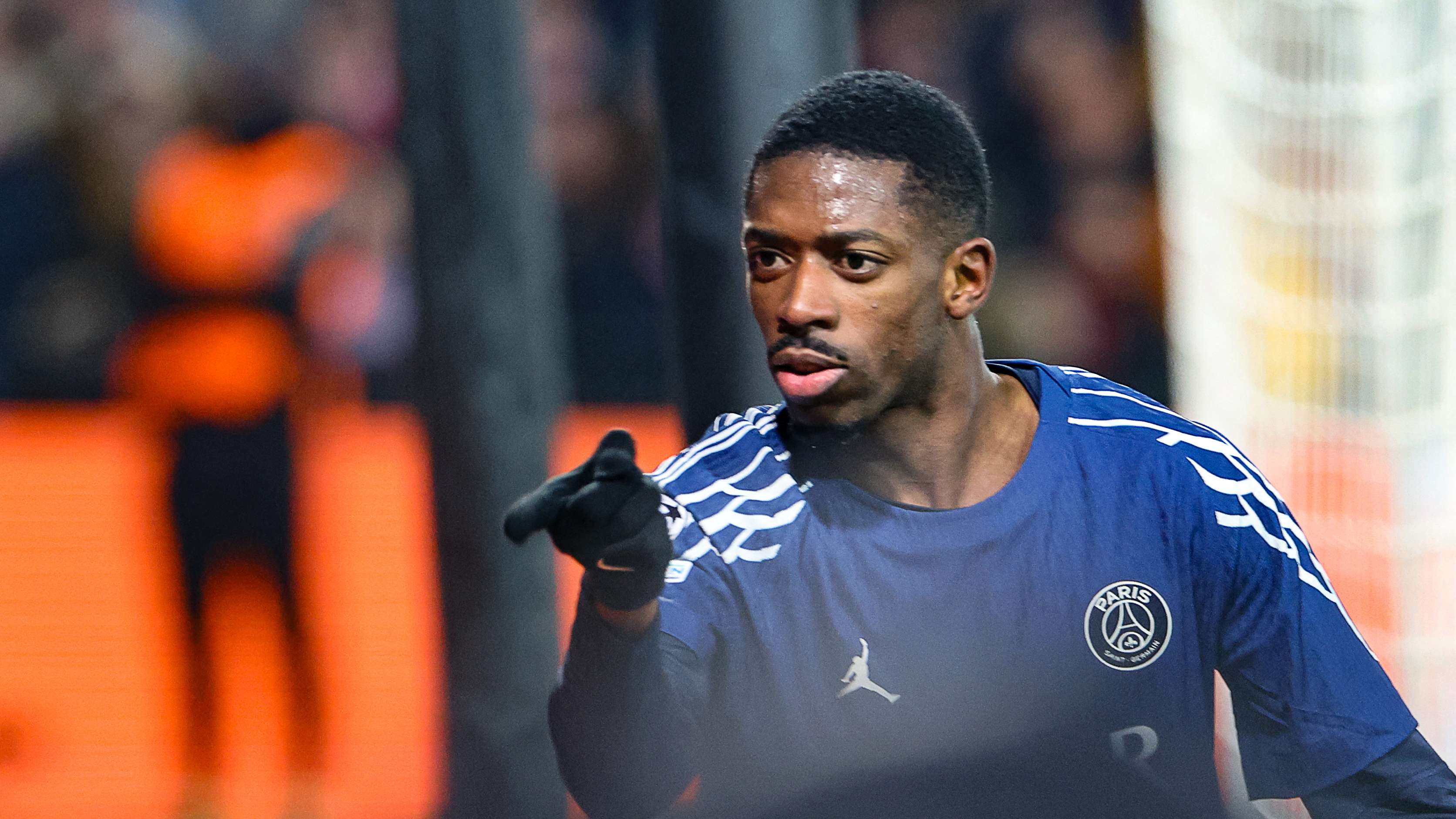 足球界产生 足球界产生